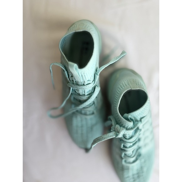 Under armor HOVR Shoes Women Sneakers Size 7 - Picture 4 of 5